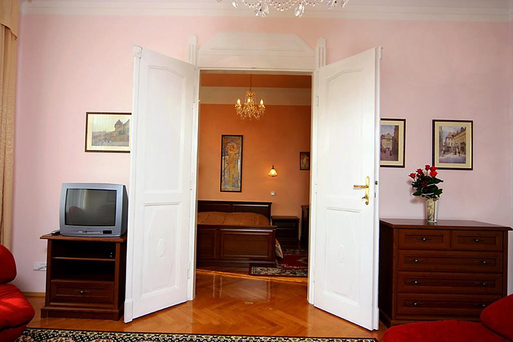 Hotel & Residence Royal Standard Prag Værelse billede